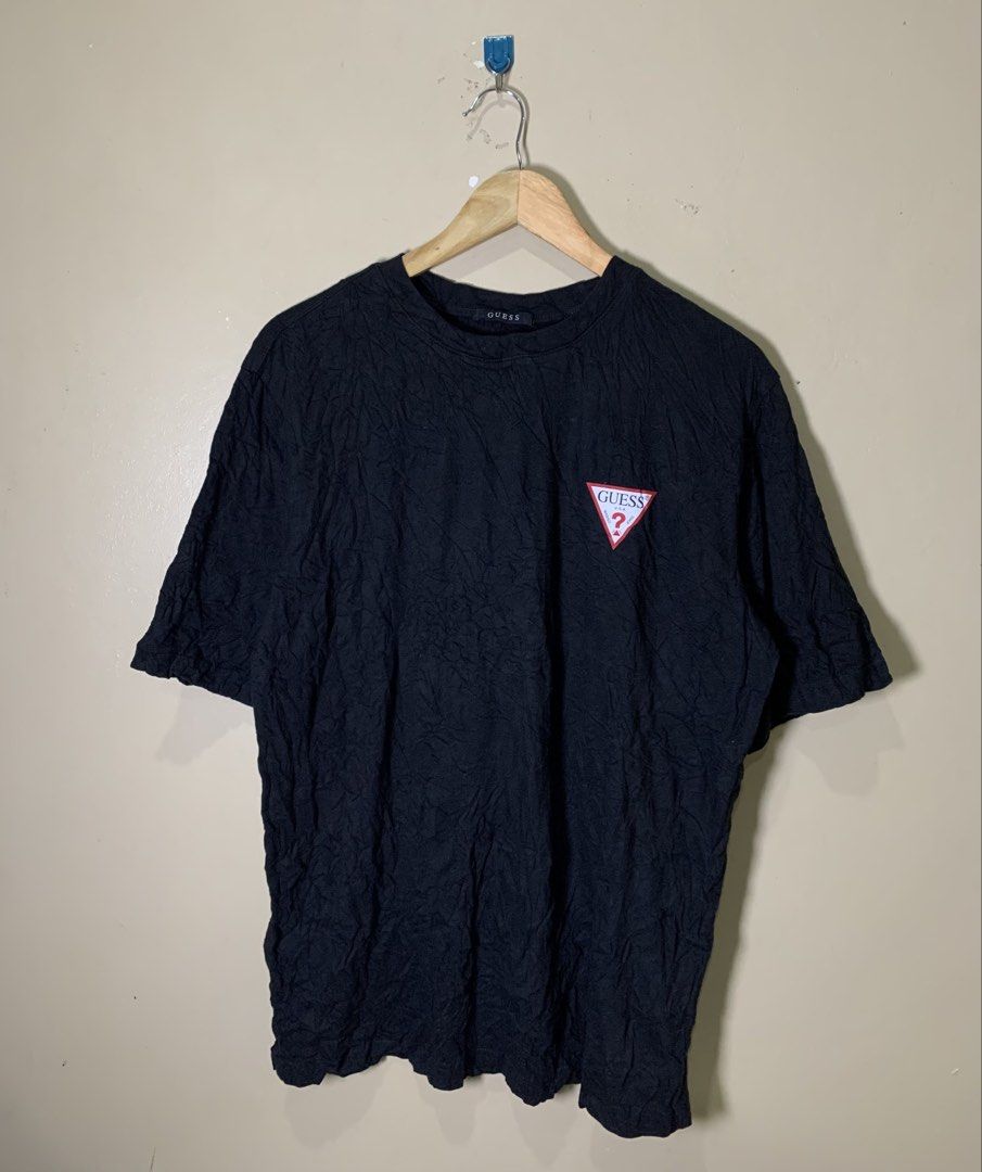 GUES* basic tshirt (Category: Tshirts & Polo Shirts ) located in Molave. Submitted by mysticbird_38213e (Listing ID 1466004282, Image 2). Description: Good as new No issue Black na black po.