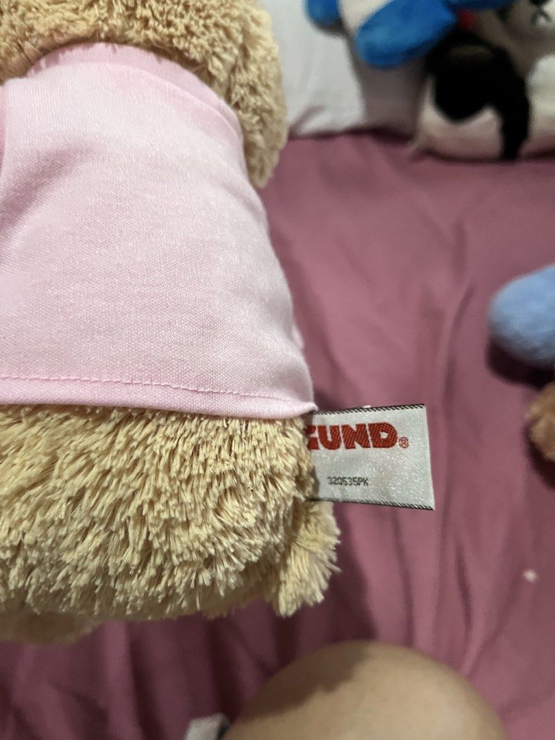 GUND TEDDYBEAR PINK PLUSH (Category: Plushies & Soft Toys) located in Paranaque City. Submitted by bonsaiart (Listing ID 1466042277, Image 3). Description: Brand new w tag+sf Payment via gcash or paymaya Shipping via j&t No to cop / cod / meetup.