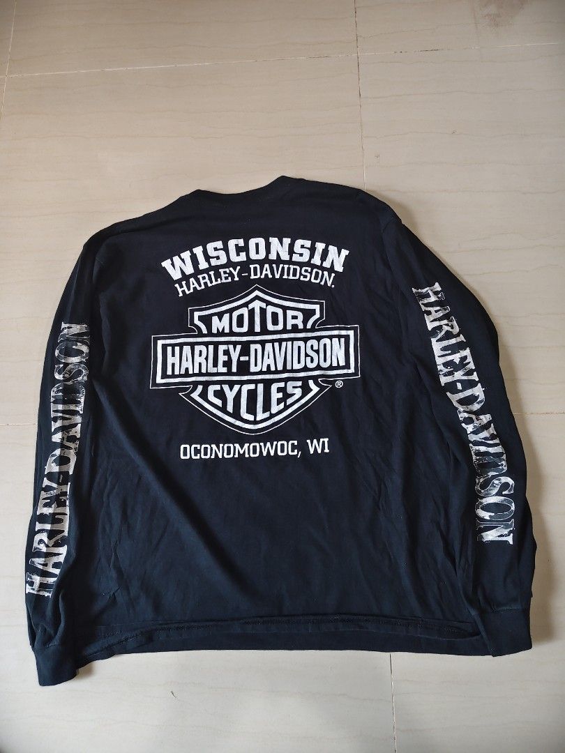 Harley Davidson Long sleeve (Category: Tshirts & Polo Shirts ) located in Iloilo. Submitted by branded-boy0422_16 (Listing ID 1465955118, Image 2). Description: W: 22 L: 28 Good as new Issue : Last 2 Picture.