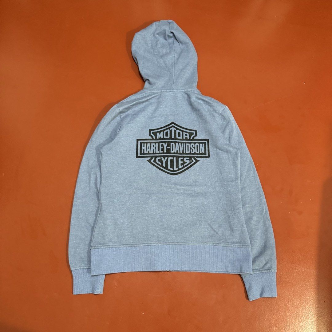 HARLEY DAVIDSON ZIP UP HOODIE (Category: Coats, Jackets and Outerwear) located in Pasig City. Submitted by buzzthrifty (Listing ID 1466108010, Image 3). Description: SIZE S-M 19 24 GOOD AS NEW .