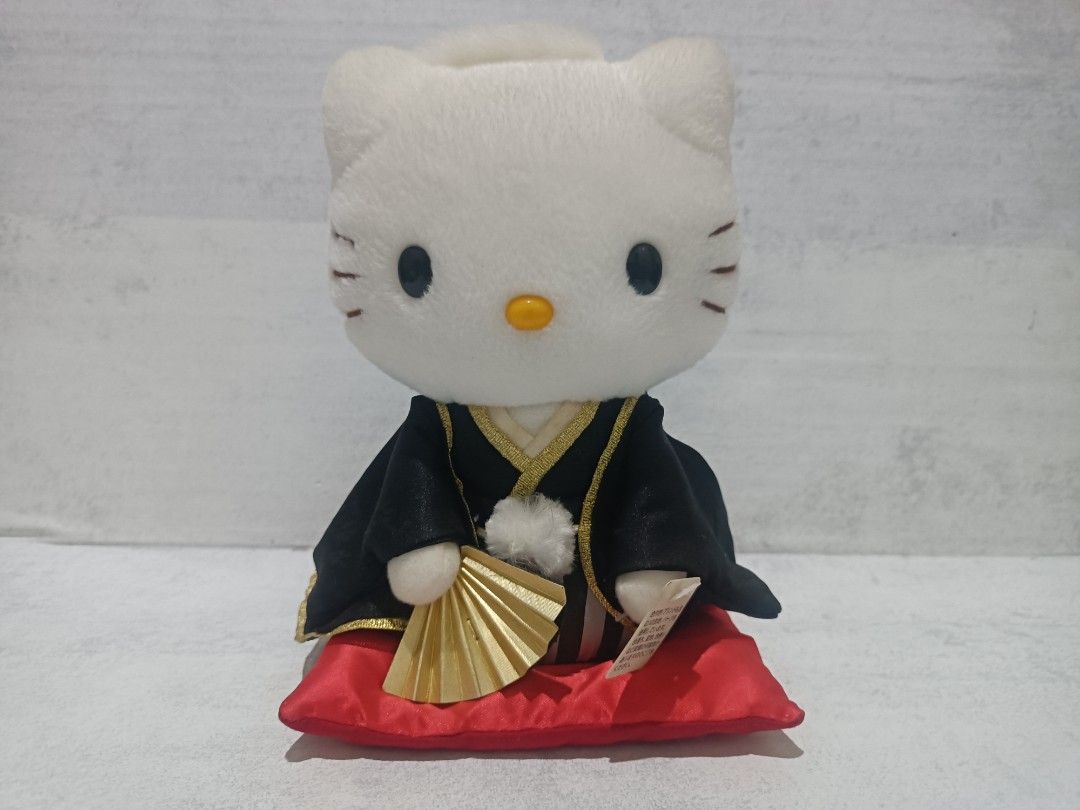 Hello Kitty Dear Daniel Deluxe Japanese Wedding Plush (Category: Vintage Collectibles) located in Davao. Submitted by zeek_key_collectibles (Listing ID 1466145151, Image 3). Description: .