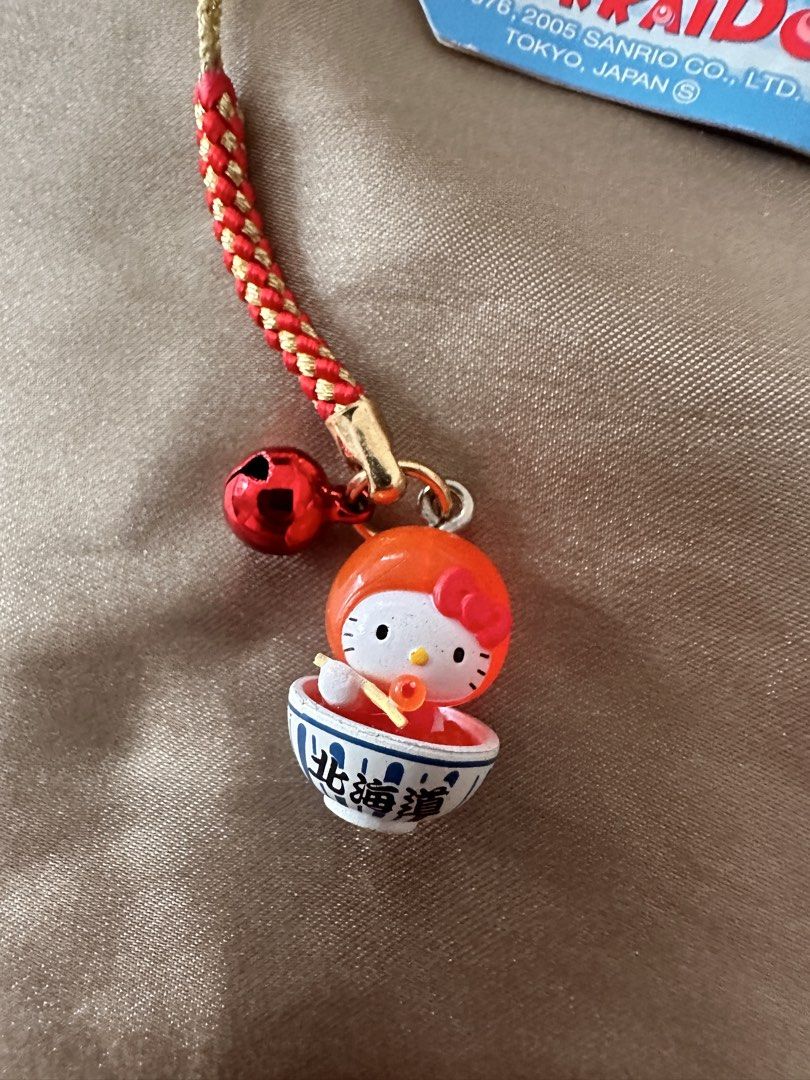 hello kitty gotochi hokkaido keychain (Category: Character Goods) located in Los Banos. Submitted by yoonstar (Listing ID 1466016914, Image 2). Description: ⋆˙⟡please read!✧˖°. ♡from hokkaido, 2005 ♡please note that these charms were produced during the early 2000s so there might be dust and stains (but are removable.) thank you and happy shopping! ^_^.
