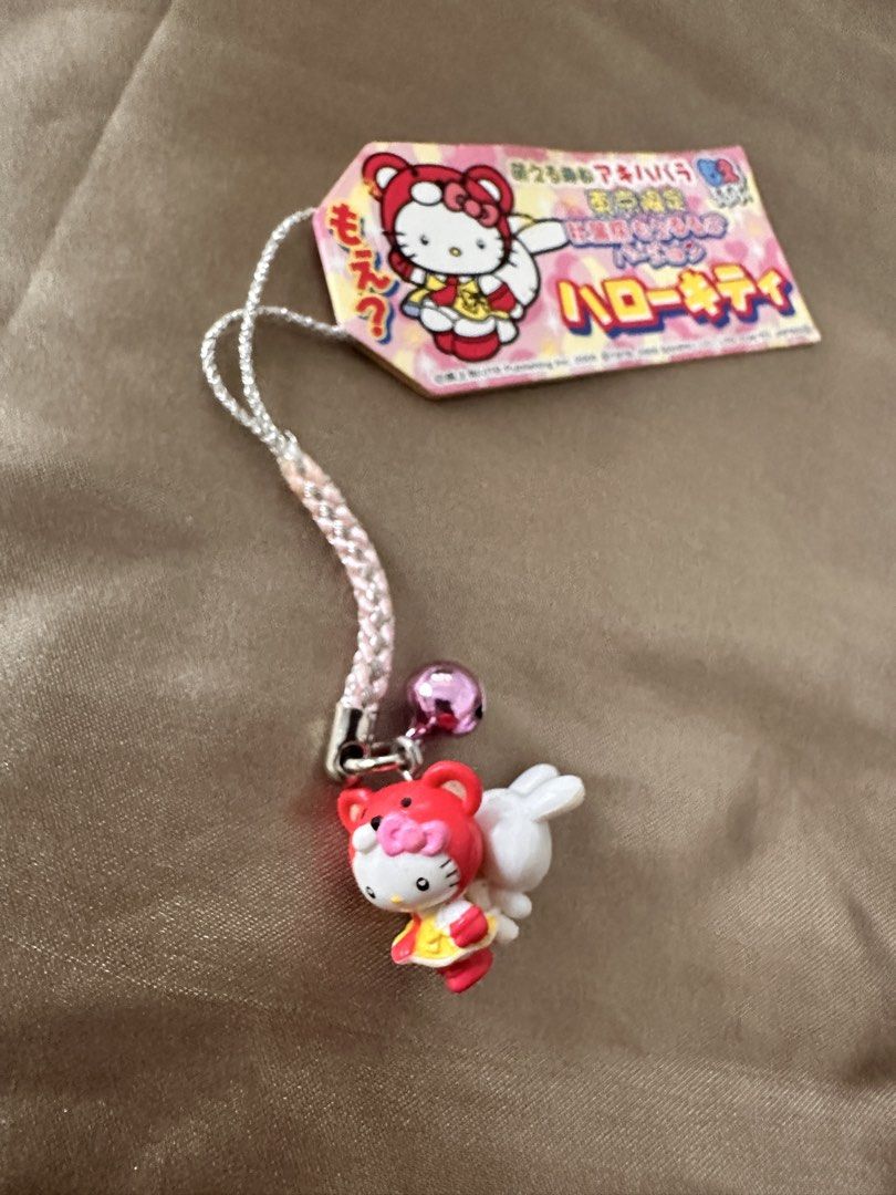 hello kitty gotochi keychain (Category: Character Goods) located in Los Banos. Submitted by yoonstar (Listing ID 1466082704, Image 1). Description: ⋆˙⟡please read!✧˖°. ♡from 2005 ♡please note that these charms were produced during the early 2000s so there might be dust and stains (but are removable.) thank you and happy shopping! ^_^.