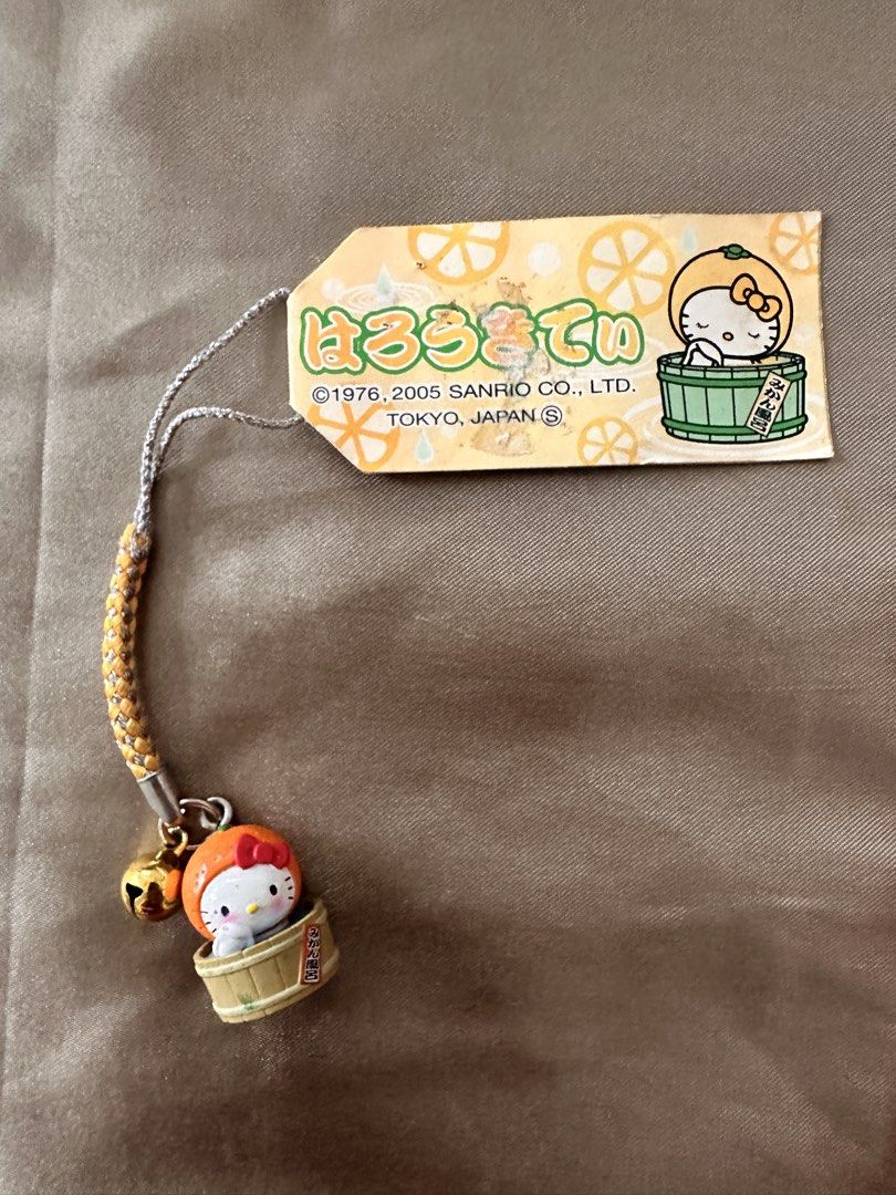 hello kitty gotochi orange onsen keychain (Category: Character Goods) located in Los Banos. Submitted by yoonstar (Listing ID 1466016296, Image 1). Description: ⋆˙⟡please read!✧˖°. ♡from 2005 ♡please note that these charms were produced during the early 2000s so there might be dust and stains (but are removable.) thank you and happy shopping! ^_^.