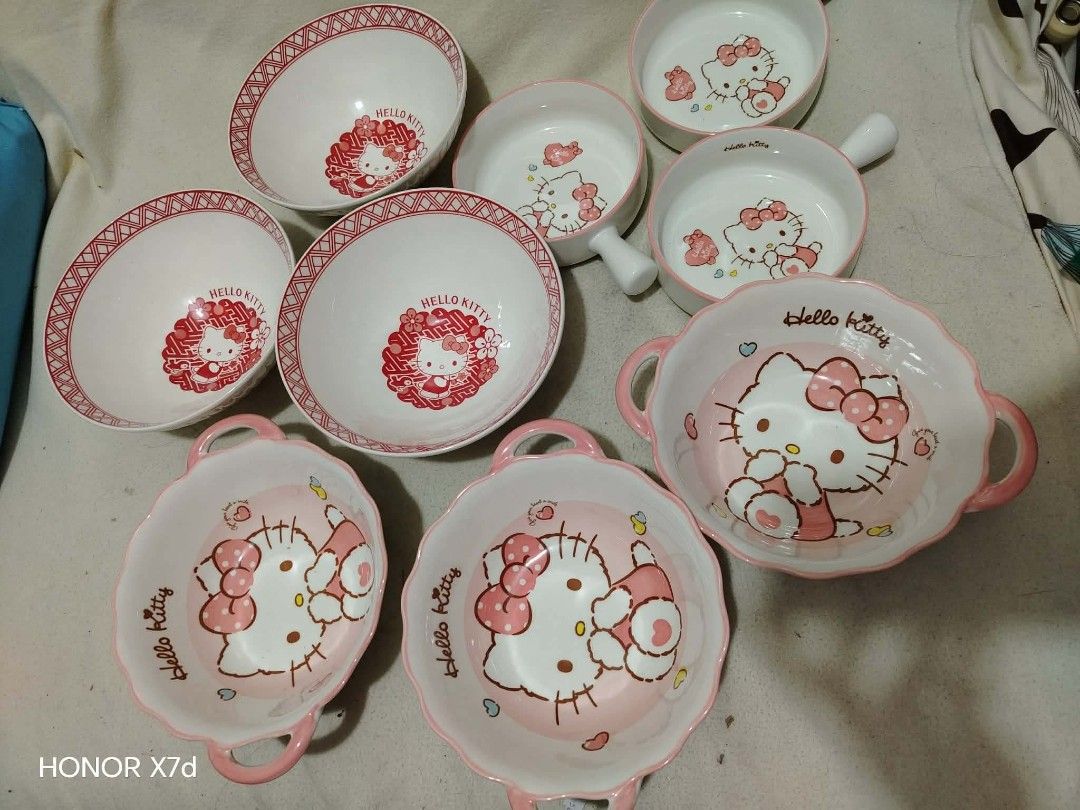 Hello kitty plates and bowls (Category: Dinnerware & Cutlery) located in Baguio. Submitted by noona_faith (Listing ID 1466151216, Image 1). Description: Ceramic plates and bowls 1 handle bowl - 200 each 2 ears bowls - 260 each Big bowl - 240 each Take all with special discount.