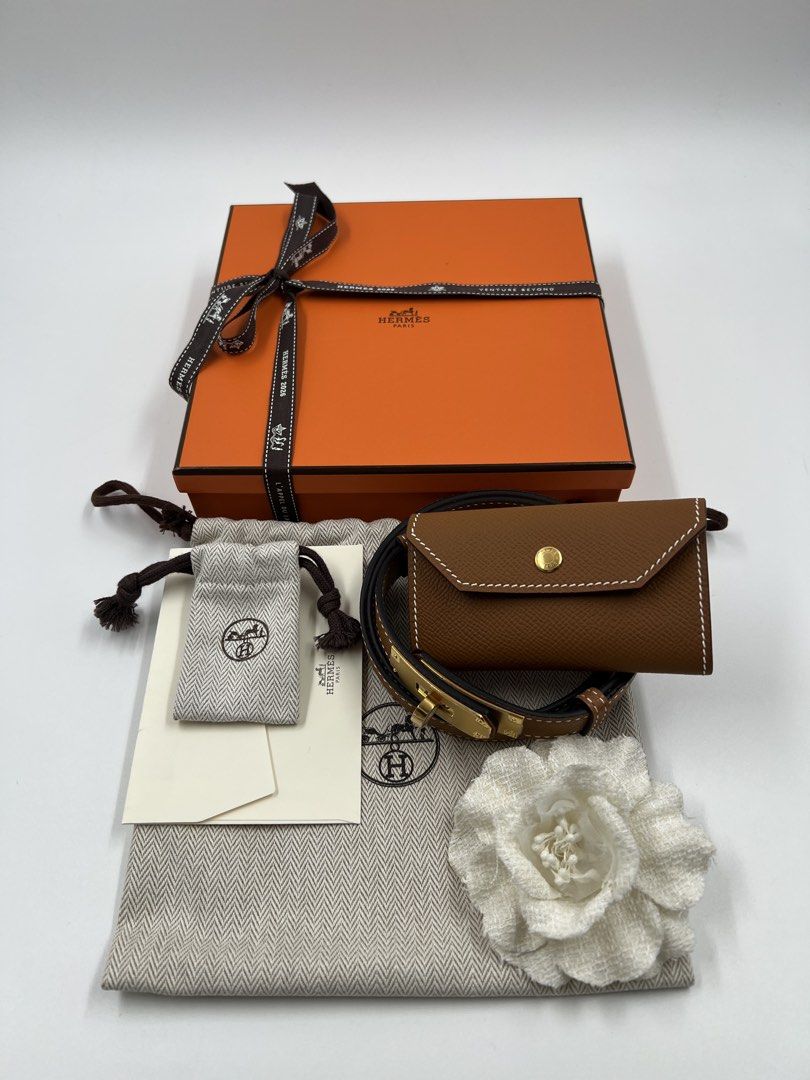 ⚜️Hermes Kelly Belt 2026 (Category: Luxury Accessories) located in Makati City. Submitted by 90sangel (Listing ID 1465972832, Image 3). Description: •Item: Hermes Epsom Pocket - Kelly belt 🤎 •Size: 70-110cm •Condition: Excellent! no issue *Best for travels and ootd office outfits! Japan bought - includes original box, paperbag, dustbags and hermes envelope ! 2026 *2 stocks available! .