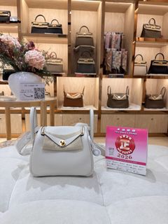 （分類：）位於 。 由 cchermesluxury 提交（商品編號 1466031419，圖片 1）。簡介： 。
