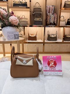 （分類：）位於 。 由 cchermesluxury 提交（商品編號 1466028120，圖片 1）。簡介： 。