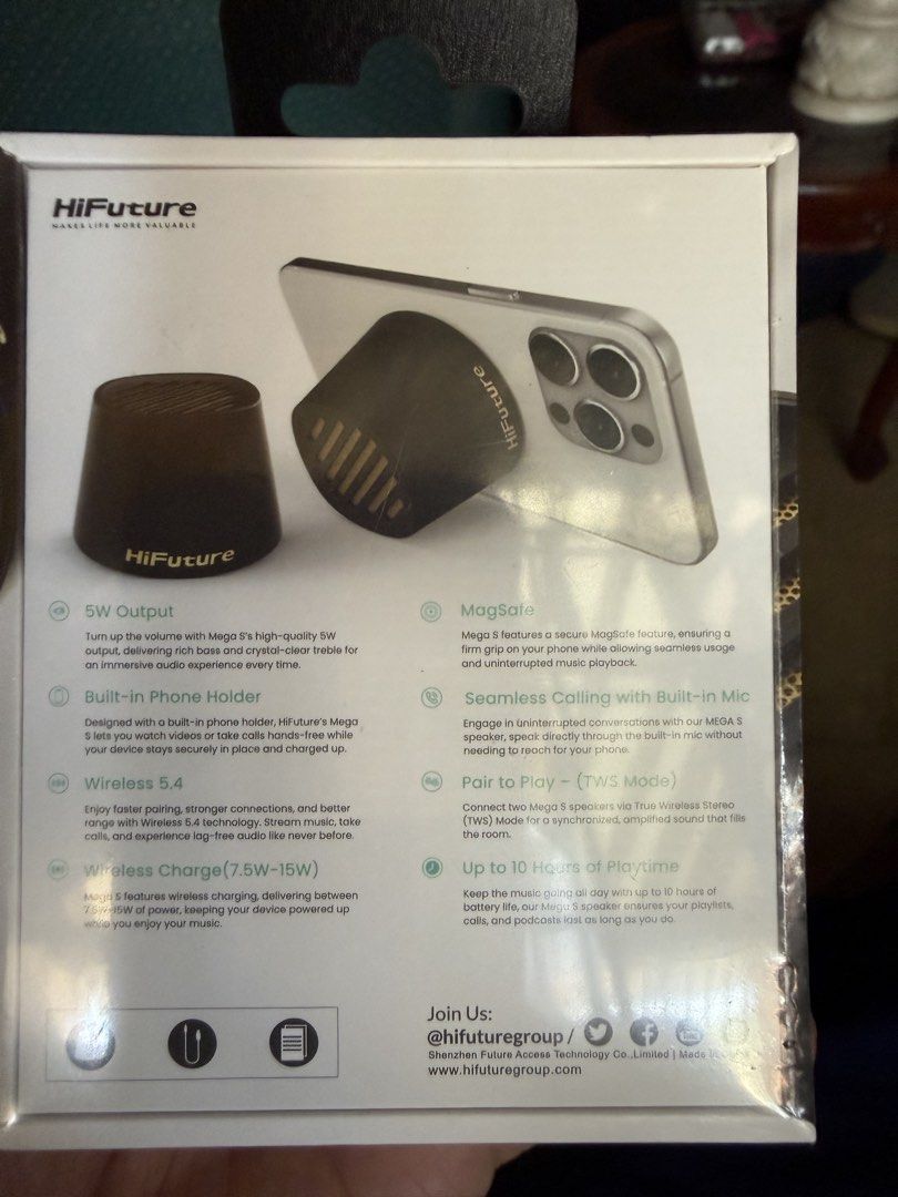 HI FUTURE -Mega S Charger Speaker (Category: Portable Audio Accessories) located in Imus. Submitted by silentfire-353921 (Listing ID 1465966265, Image 2). Description: - Brand/Model: HiFuture Mega S Charger Speaker - Color: Black - Features 5W speaker output with rich bass and clear treble - MagSafe compatible with 7.5W-15W fast wireless charging - Built-in phone holder for hands-free viewing and calls - Wireless 5.4 connectivity for stable pairi