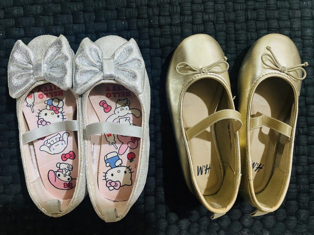 H&M Shoes (Flat Shoes) (Category: Babies & Kids Fashion) located in Antipolo. Submitted by prelovedByYsabelle (Listing ID 1465978296, Image 1). Description: H&M Kids Shoes — 2 Pairs for ₱400! 👟 Selling these 2 pairs together for only ₱400. Both were used but still in usable condition. Just selling because they’ve been outgrown. ✔️Both originally and personally bought from H&M ✔️ Size: US 8.5 / EUR 25 ✔️ 2 pairs for ₱400 only ✔️ Pre-loved. please