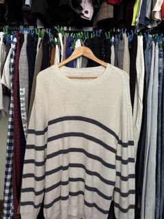 (Category: ) located in . Submitted by isabelasthriftclothes (Listing ID 1466110322, Image 1). Description: .