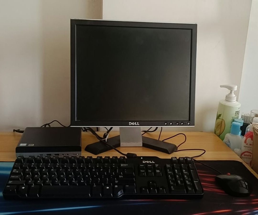 HP EliteDesk Mini PC | Complete Desktop Set (Negotiable) (Category: Desktops) located in Quezon City. Submitted by robeemolina0211 (Listing ID 1465993755, Image 2). Description: Selling my HP EliteDesk Mini desktop set, good for work from home, office work, online classes, browsing, and everyday use. 💻 HP EliteDesk Mini Intel Core i3-8100 8th Generation 3.60 GHz 8GB RAM 64-bit Windows Intel UHD Graphics 630 🖥️ Dell Monitor 17" Dell LCD Monitor 