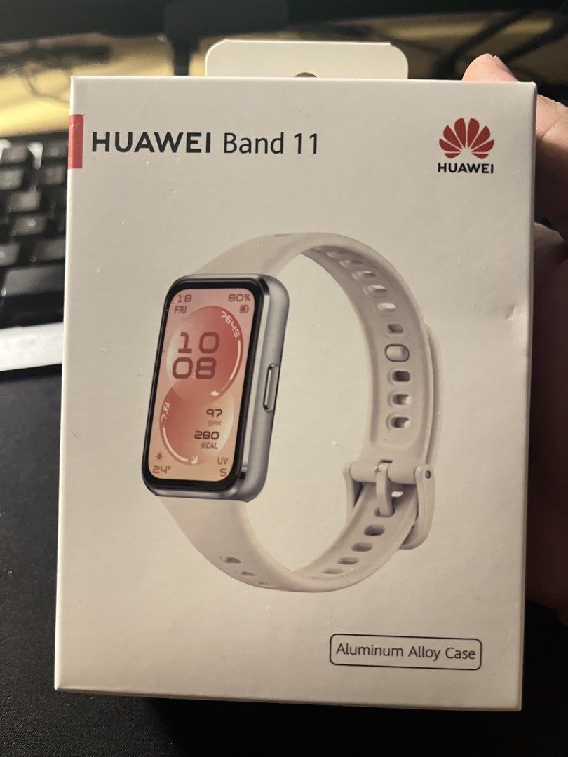 Huawei Band 11 (Category: Wearables & Smart Watches) located in Batangas. Submitted by alelle_11 (Listing ID 1466106573, Image 1). Description: Selling unopened Huawei Band 11 RFS: nagbreak selling this for 2000, 2200 sa orange app 📍Lipa, Batangas.