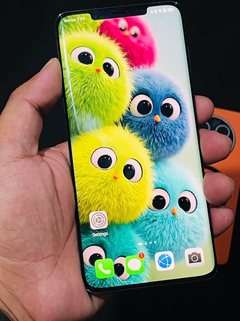 HUAWEI MATE 50 pro 8/256gb (Category: Huawei) located in Manila. Submitted by calmbird.phoenix (Listing ID 1466011121, Image 2). Description: HUAWEI MATE 50 pro 8/256gb Curved OLED Snapdragon 8+ Gen 1 4G IP68 dust tight and water resistant GOOD condition no issue unit case free headphone replacement charger original.