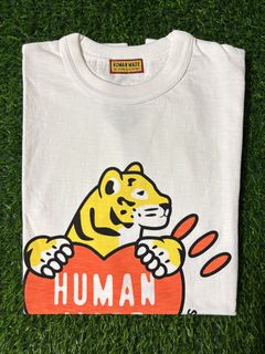 (Category: ) located in . Submitted by homies_thrift (Listing ID 1466140672, Image 1). Description: .