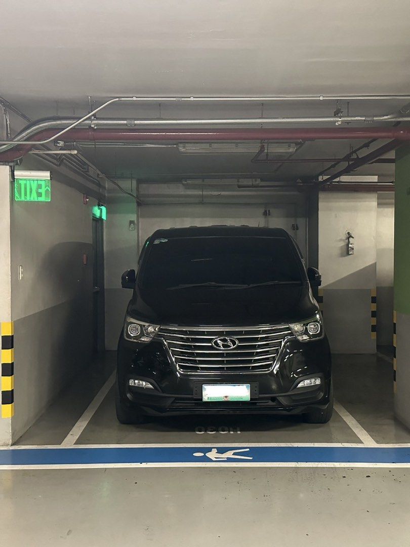 Hyundai Grand Starex HVX Auto (Category: Used Cars) located in Pasig City. Submitted by selosaph (Listing ID 1465982571, Image 3). Description: 2012 model 2020 facelift HVX variant Very well maintained RUSH SALE.