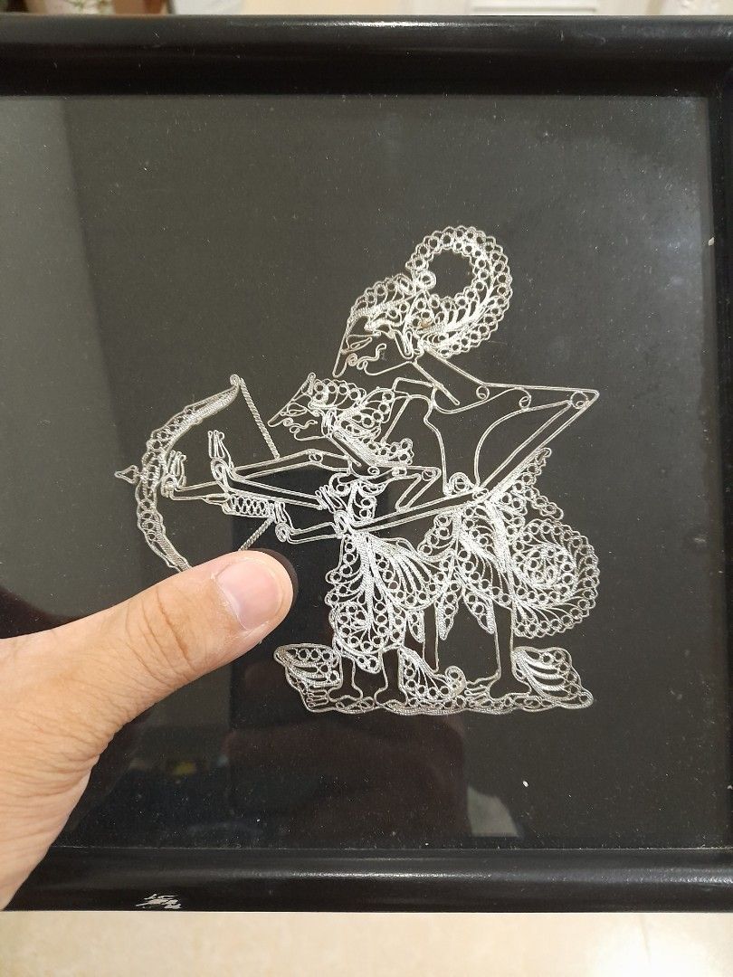 INDONESIAN SILVER FILIGREE (Category: Vintage Collectibles) located in Bulacan. Submitted by nansantiago (Listing ID 1466061837, Image 2). Description: INDONESIAN SILVER FILIGREE Wala kami makitang markings, pero commonly made of 925 silver, as is nalang 🏷️ ₱650‼️ 📍 Location: Plaridel, Bulacan 💸 Mode of Payments: Gcash / BPI 📦 Pick-up / Ship 🚚 Couriers : Flash Express / SPX / Lalamove.