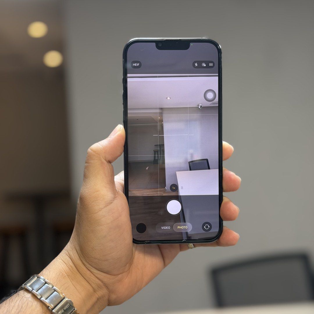 Iphone 13 Pro Max (Category: iPhone 13 Series) located in Pasig City. Submitted by albert_0810 (Listing ID 1466016007, Image 2). Description: FOR SALE! ON-HAND ‼️ Iphone 13 PRO MAX - 128GB GRAPHITE ✅ 100% Batt Health ✅ Original Box ✅ Orginal Charger +Fee for Gift Box Accessories RFS: Upgrading to Iphone 18 .