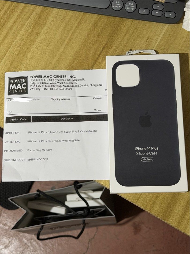 iPhone 14 Plus MagSafe Silicone Case (Category: Cases & Sleeves) located in Rodriguez. Submitted by swiftie_marie (Listing ID 1466149503, Image 1). Description: ORIGINAL FROM POWERMAC - Brand new and 100% authentic Apple iPhone 14 Plus Silicone Case - Color: Midnight - Features built-in MagSafe magnets for seamless wireless charging - Soft-touch silicone exterior with microfiber lining inside for scratch protection - Comes in original sealed box 
