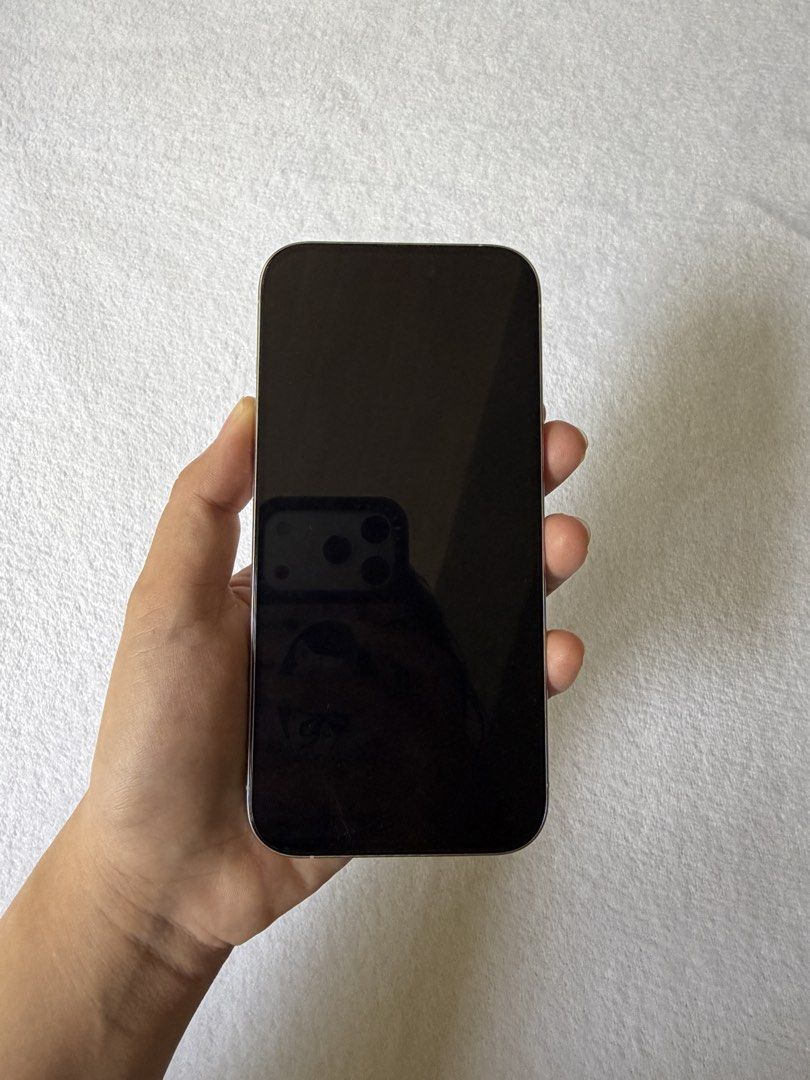 Iphone 15 Pro (White Titanium) - 128GB (Category: iPhone 15 Series) located in Manila. Submitted by frncs_cute (Listing ID 1465985304, Image 3). Description: Lowballers will be ignored. Unit is flawless with no scratches or dents with many case freebies and Spigen screen protector. Bought last 2024 at AppleCart White Plains Battery health at 84% All inclusions included in picture (no type c cable included) thanks! - Meetup Location: One Ayala, Ma