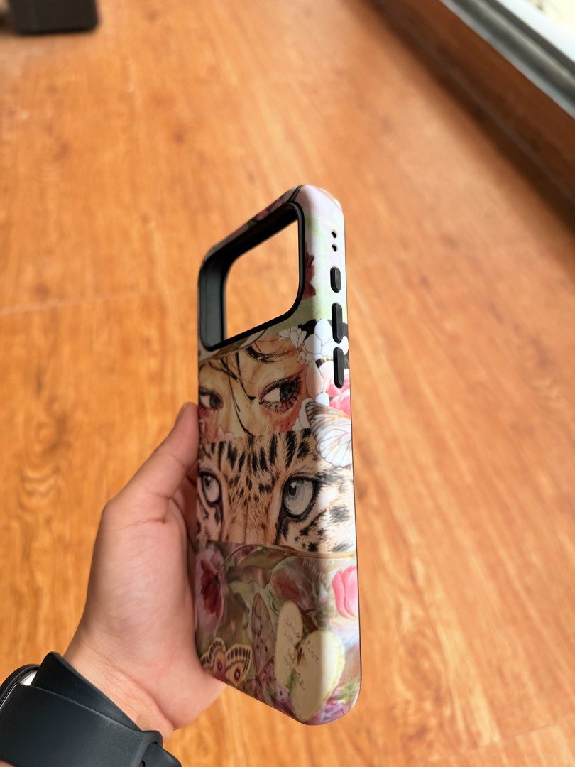 iPhone 17 Pro Max Case Aesthetic Design (Category: Cases & Sleeves) located in Taguig. Submitted by finds.market88 (Listing ID 1466042419, Image 3). Description: Matte finish — smooth & premium feel Aestheticdesign FOR iPHONE 17 PRO MAX 📸 Actual item posted.