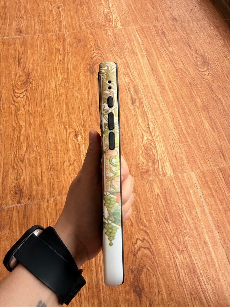 iPhone 17 Pro Max Case Fox Matte (Category: Cases & Sleeves) located in Taguig. Submitted by finds.market88 (Listing ID 1466042957, Image 3). Description: Matte finish Bnew 📸 Actual item posted.
