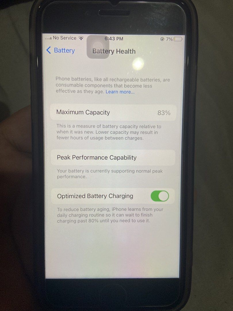 Iphone 7 32 gb (Category: iPhone 7 Series) located in Manila. Submitted by frank444 (Listing ID 1466068594, Image 3). Description: May lp sa sure buyer.