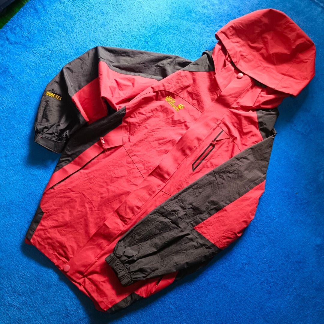 Jack Wolfskin Outdoor Jacket (Category: Coats, Jackets and Outerwear) located in Antipolo. Submitted by juliane_thrift-declutters (Listing ID 1466124827, Image 3). Description: Jack Wolfskin Outdoor Jacket Dimes: 31×21.5 Size: 4XL on tag Best fit to Large to 3XL • Detachable/Zipperized Hood • Working Zip • No Issue • Embroidered Logo • Complete Washtags • Overall Condition: 9.8/10 * Color may vary due to lighting.