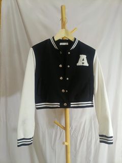 (Kategori: ) berada di . Dikirim oleh asri_pearly (ID iklan 1465963319, Gambar 1). Deskripsi: .