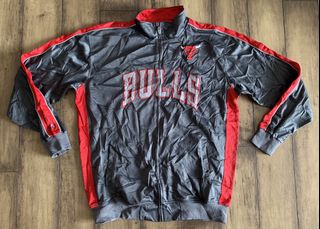 (Category: ) located in . Submitted by thebrothersbundleandjerseyfan (Listing ID 1466140896, Image 1). Description: .