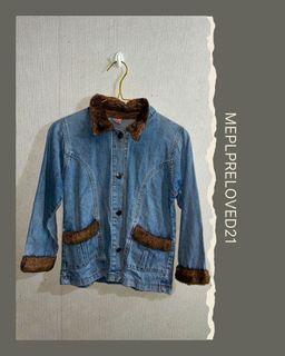 (Kategori: ) berada di . Dikirim oleh mel_preloved21 (ID iklan 1466086042, Gambar 1). Deskripsi: .