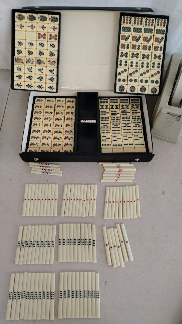 Japan Mini Mahjong Set in Black Carrying Case (Category: Board Games & Puzzles) located in Bulacan. Submitted by amarijapansurplus (Listing ID 1465960246, Image 1). Description: 📌as is 📌WYSIWYG 📌First to pay basis 📌Auto pass sa COD iwas scam sa part ko 📌MOP: GCASH 📌MOD: Pick-up, Lalamove (motorcycle) or J&T/Flash Express/SPX Express 📌Courier Wed and Sat sched 📌Return and Exchange Store Policy, Strictly No Refund 📌Loc. Panginay, Balagtas,