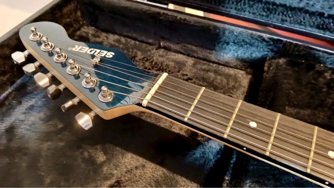 Japan Selder Electric Guitar (Category: Musical Instruments) located in Manila. Submitted by bentaandco (Listing ID 1466107145, Image 3). Description: Mid range selder Scored from japan Full set up with new ernieball strings Plug and play No issues Location cabuyao laguna ❌Hard case not included ✅Free soft case ✅Free jack.
