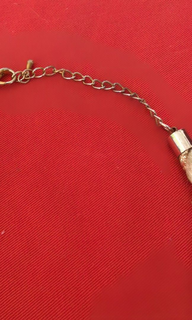 Japan statement necklace (Category: Necklaces) located in Tuguegarao City. Submitted by zenphoenix-7ad615 (Listing ID 1466022162, Image 3). Description: Japan statement necklace Light weight.
