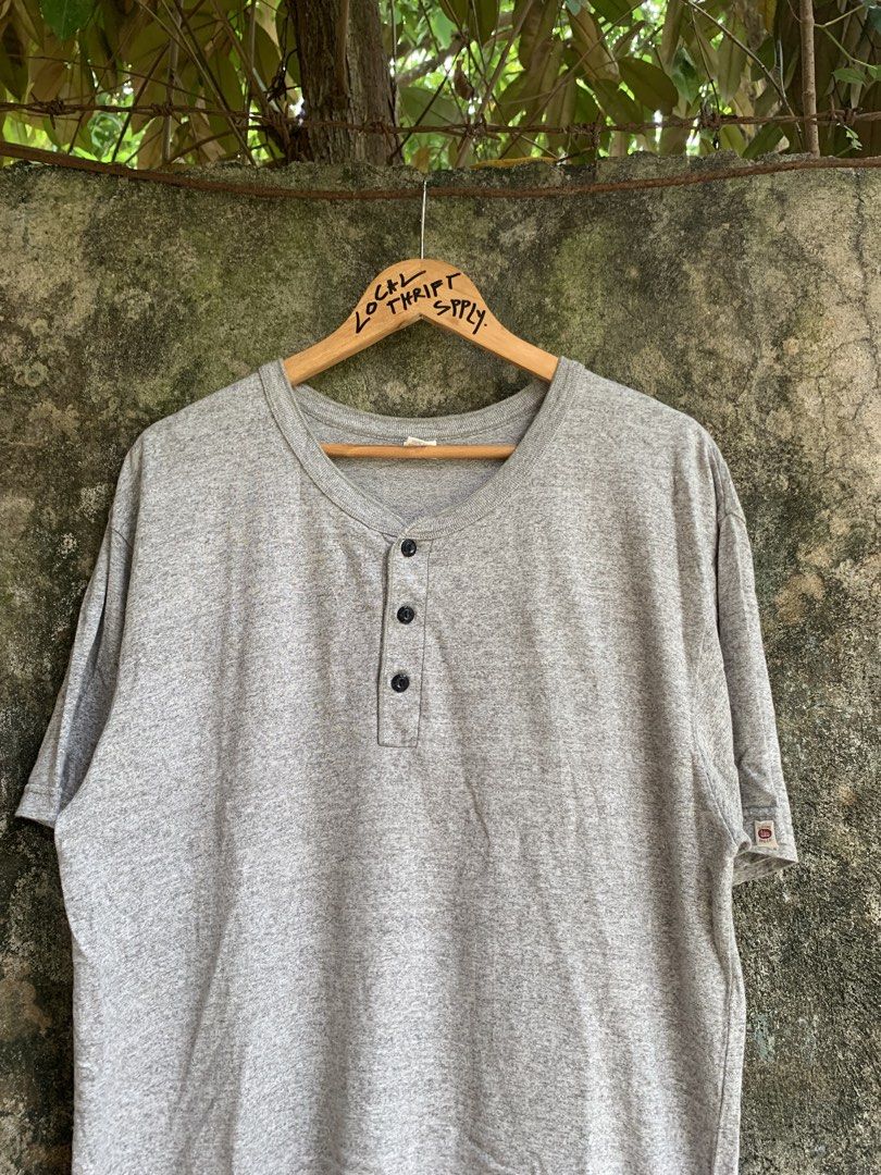 JAPAN Ues MDG co. (Category: Tshirts & Polo Shirts ) located in Roxas City. Submitted by vaultcultureco. (Listing ID 1466017501, Image 2). Description: - Premium quality materials for durability - Sleek and modern design suitable for everyday use - Excellent overall condition - Lightweight and easy to use - Ready for fast shipping nationwide.