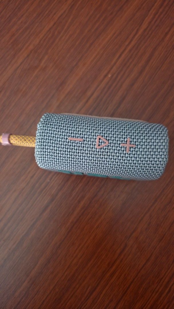 JBL Go 3 Portable Bluetooth Speaker Grey (Category: Soundbars, Speakers & Amplifiers) located in Makati City. Submitted by regalsteppermkt (Listing ID 1465956397, Image 2). Description: - only works if plugged in to a power source - Authentic JBL Go 3 portable wireless speaker - Color: Sleek Grey with Teal accents and vibrant Orange carry loop - Compact, grab-and-go design with a stable rubberized base - Easy-to-use tactile top controls and side 