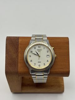 (Category: ) located in . Submitted by lilycollectivetimepiece (Listing ID 1465973828, Image 1). Description: .