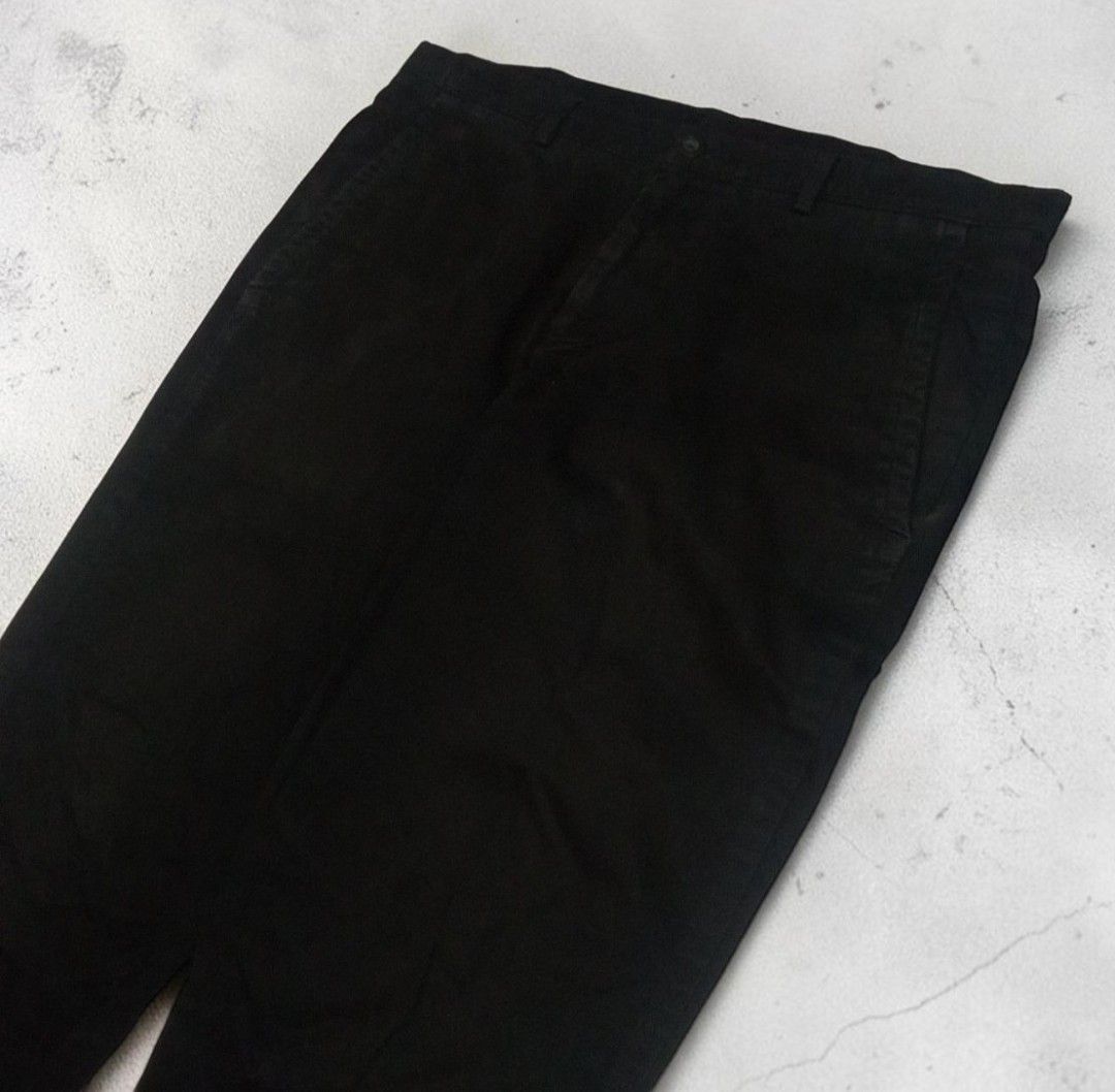 Jil Sander - Raf Simons - Waxed - Chino Pants (Category: Chinos) located in Manila. Submitted by kinstugi.pieces (Listing ID 1466128012, Image 2). Description: Dimes: 17 inches, Wstlne 9 inches, Crtch 30 inches, Insm 39 inches, Lngth 7.5 inches, Lg Opng Origin: Italy/Portugal Materials: Cotton 100% Coated Waxed Minimal Dirt, Need Wash Only Color Rate: 10/10 Condition: Very good Presentable to Use Add Shipping fee.