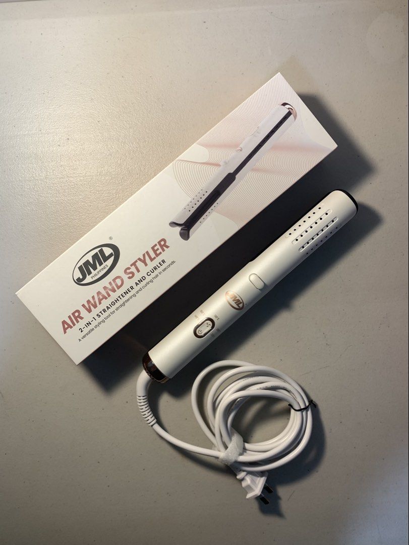 JML Air Wand Styler (Category: Hair) located in Caloocan City. Submitted by geltaningc83570 (Listing ID 1466075909, Image 1). Description: 2-in-1 Straightener and Curler Bought Aug 2026 for ₱3,999 — still under 1-year warranty until Aug 2027. Lightly used and in good condition. RFS: Too many hair tools. Original receipt/proof of purchase available for warranty purposes..