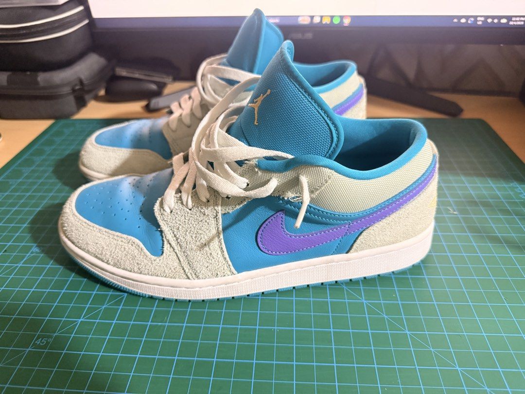 Jordan 1 Low SE Aquatone - 11 US (Category: Sneakers) located in Manila. Submitted by cyebs15_ (Listing ID 1465991300, Image 1). Description: Jordan 1 Low SE Aquatone - Bought in 2023 - 11 US, 10 UK, 45 EUR - No insole - No box.