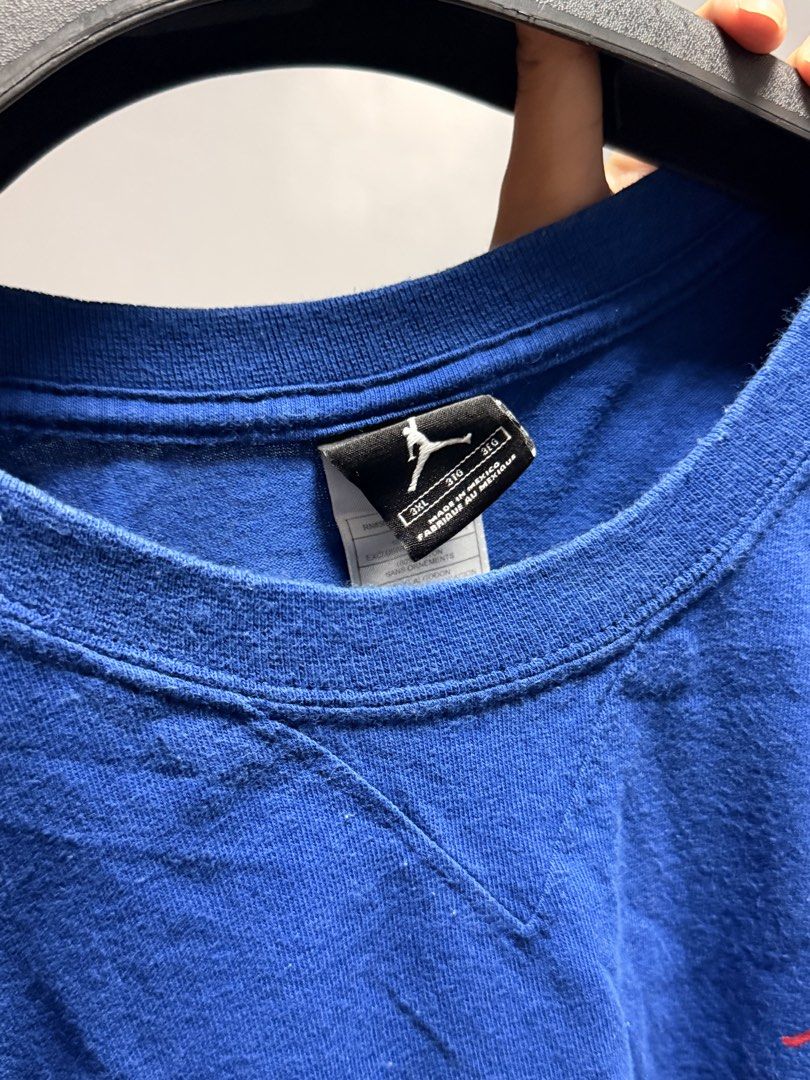 Jordan Blue Graphic T-Shirt (Category: Tshirts & Polo Shirts ) located in Manila. Submitted by swiftgem.eeb06e (Listing ID 1466075615, Image 3). Description: DIMES: 30 x 31.5 inches.