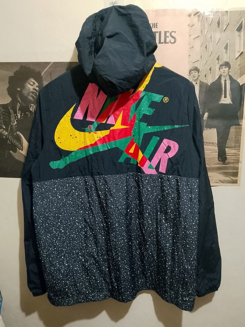 Jordan Nike Air Windbreaker Jacket Black Multi Size M (Category: Coats, Jackets and Outerwear) located in Manila. Submitted by emmanlacno47414 (Listing ID 1465966517, Image 2). Description: Medium on tag Best fit XL Width 23 Length 31 No issue/No flaws 10/10 Colorate As new and excellent condition 1800 free ship.