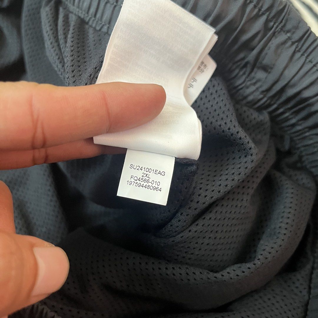 Jordan nylon short (Category: Shorts) located in Manila. Submitted by royaldripmanila (Listing ID 1465992606, Image 3). Description: No issue W32-34 L20 Excellent.