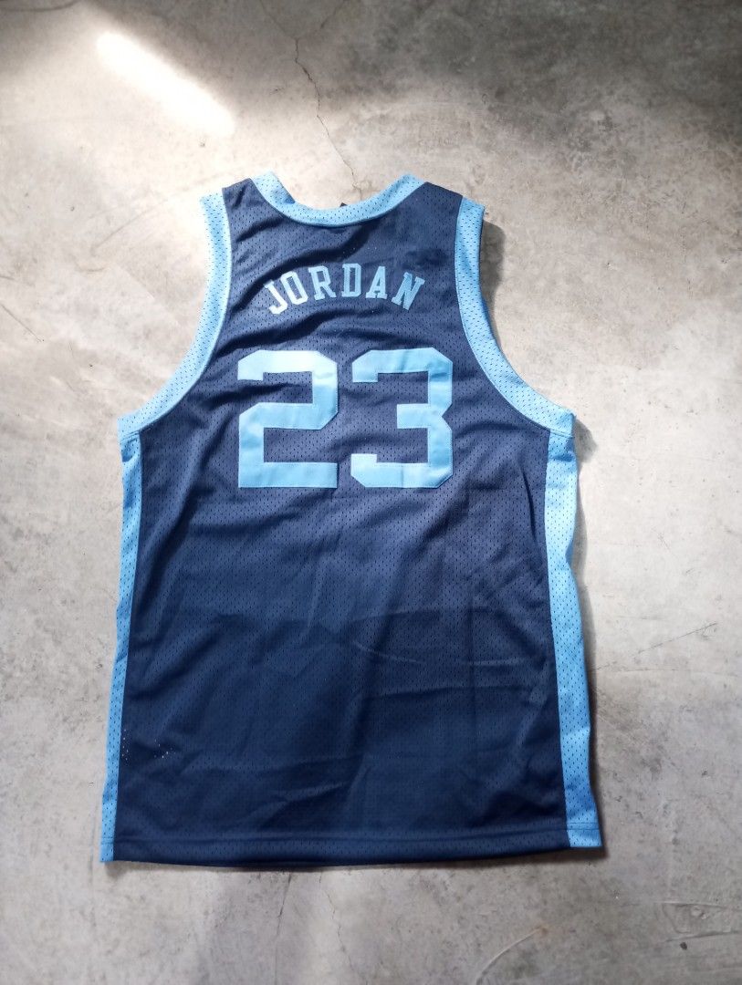 JORDAN UNC JERSEY (Category: Activewear) located in Imus. Submitted by wreckitralph_ (Listing ID 1466116207, Image 2). Description: .