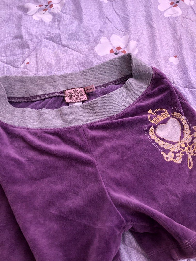 Juicy Couture Velvet Shorts! (Category: Shorts) located in Calabanga. Submitted by mojiafinds (Listing ID 1466059676, Image 3). Description: Juicy Couture velvet shorts! Size: 26-28 Good condii.