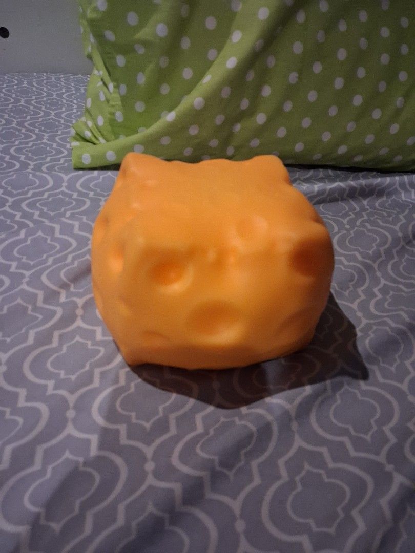 Jumbo Cheese Squishy (Category: Kids Toys) located in Manila. Submitted by kudos_ (Listing ID 1466126255, Image 1). Description: - GCash only No reservations [Last Updated: Oct 6, 26].