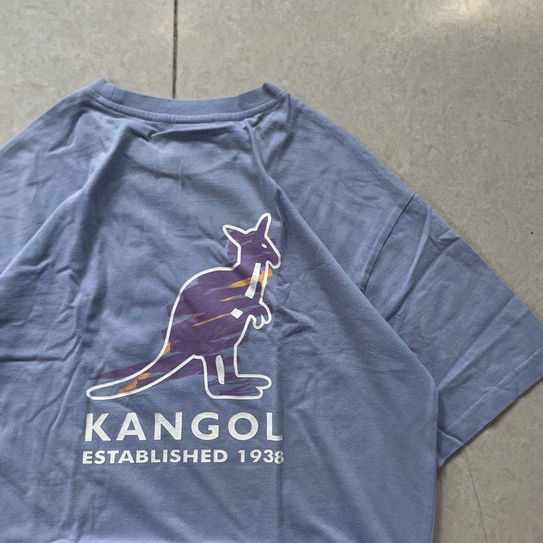 KANGOL (Category: Tshirts & Polo Shirts ) located in Liloan. Submitted by retro_ken_finds (Listing ID 1465960235, Image 3). Description: (KANGOL) 📐𝐌𝐞𝐚𝐬𝐮𝐫𝐞𝐦𝐞𝐧𝐭 ( 𝒊𝒏 𝒊𝒏𝒄𝒉𝒆𝒔 ) ᴡɪᴅᴛʜ: 21 | ʟᴇɴɢᴛʜ: 28 • ᴄᴏɴᴅɪᴛɪᴏɴ: 9/10 • ᴄᴏʟᴏʀ ʀᴀᴛᴇ: 9/10 _______________________________ 🅼🅸🅽🅴: 450.