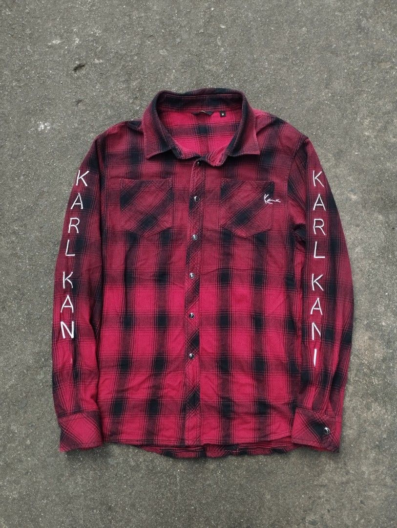 Karl Kani Flannel Longsleeve (Category: Formal Shirts) located in Manila. Submitted by neil_sellingaccount (Listing ID 1466088466, Image 1). Description: 20 width 26 length 9/10 color rate good condition no issue.