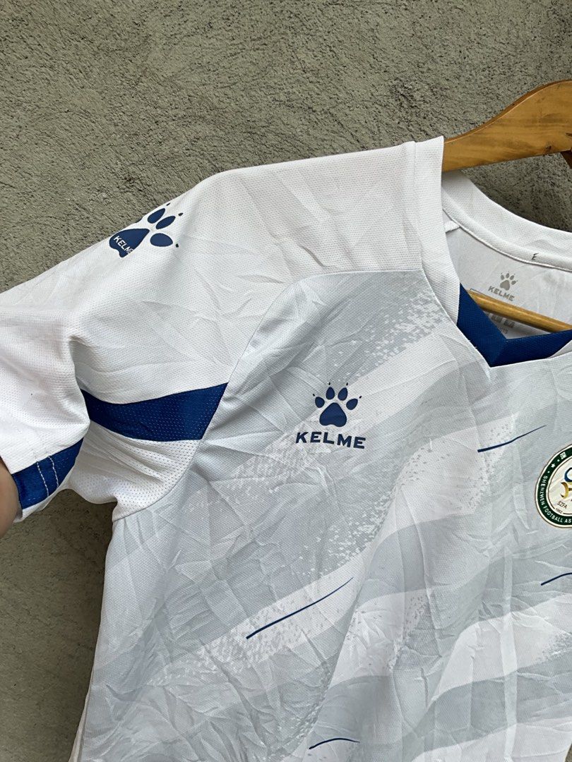 kelme soccer jersey (Category: Activewear) located in Polangui. Submitted by thruftgineer (Listing ID 1466041948, Image 2). Description: -crispy no issue.
