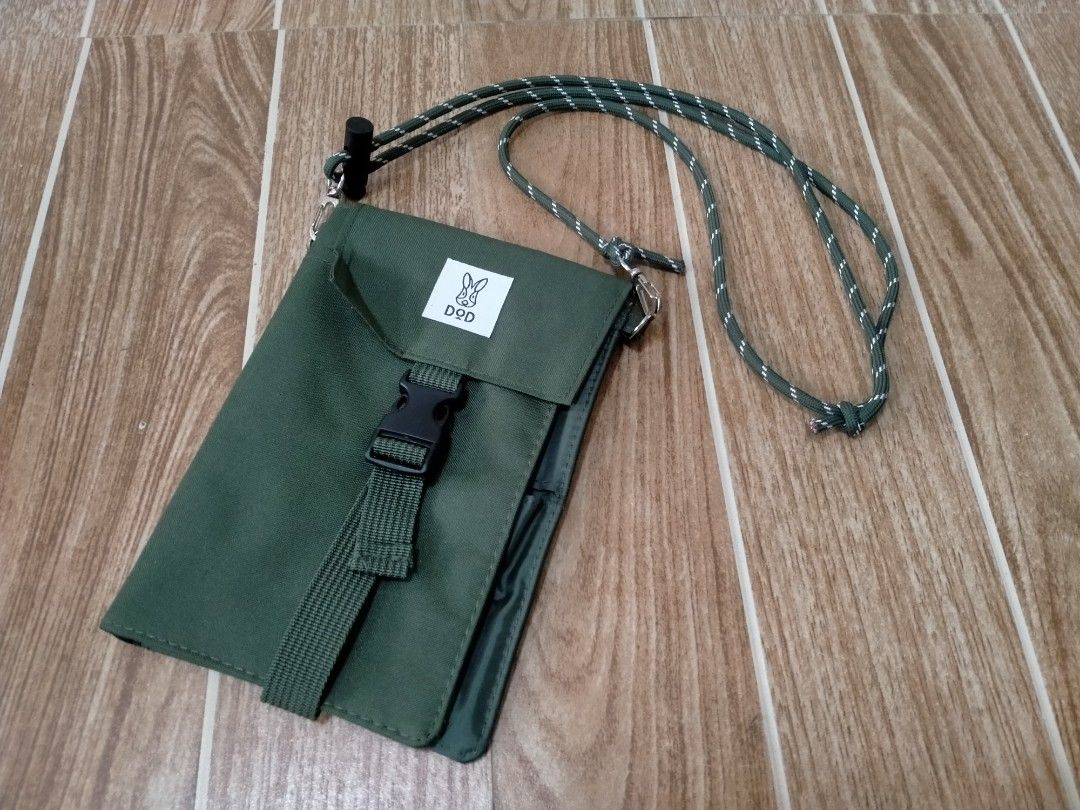 KHAKI DOD SLING WALLET BAG BOOK (Category: Wallets & Card Holders) located in Cabuyao City. Submitted by Bike_Clothing10 (Listing ID 1465960117, Image 2). Description: READ FIRST... FOR SALE: KHAKI DOD SLING WALLET BAG BOOK Brandnew DIMES: 5.5 x 8 inches Unisex PRICE: 1K Free Shipping (J&T) PICK UP OR SHIPPING ONLY LOC: Cabuyao Laguna 📩PM FOR INQUIRIES...